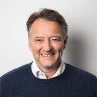 Robert Peiffer's Instagram, Twitter & Facebook