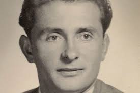 Милош Перовић