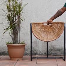 The Lasting Legacy Of African Bead Art Masters Pamono Stories African Furniture Bead Art African Beads