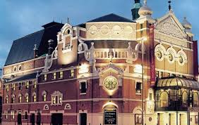 The grand opera house is located in belfast's bustling city centre and boasts the majestic victorian main auditorium designed by renowned architect a favoured venue by both international companies and local producers, the grand opera house has been part of belfast's vibrant theatre scene for. Grand Opera House To Receive Refurbishment The Irish News