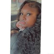 Jasmine Rich's Instagram, Twitter & Facebook