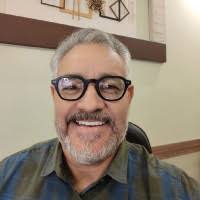 30+ perfis com “Thomas Brito”