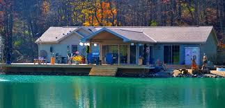 Hartzler S Quality Housing Inc Located In Dover Ohio Provides Their Customers With A Large Beautiful Display Of Quality Manufactured Home Orient House Home