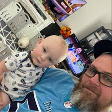 Anyone rise get a free lineup from PP, and was not able to select Mike  Evan's? I could select anyone rise but every time I tried Evan's to the  slip it kept