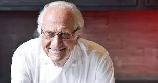 Michel Roux Chef Who Opened Britain S First 3 Michelin Starred Restaurant Dies At 78 Michel Roux Famous French 3 In One
