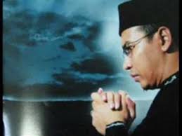 Lirik lagu ilahilas tulil firdaus sulis latin. Ilahilastulil Firdaus Hadad Alwi Syair Abu Nawas Youtube