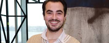 Milan van Waardenburg speelt hoofdrol in Les Misérables in Londen