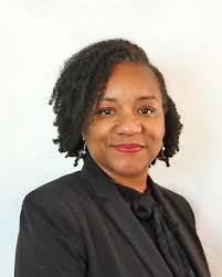 Katrina English's Instagram, Twitter & Facebook