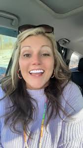 Amy Burchett (@amyburchett21)