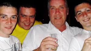 Devoted dad who brought up three sons alone after his partner died during  childbirth passes away