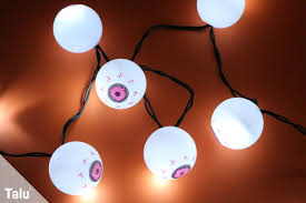 Lichterkette Basteln Anleitung Schablonen Ideen Fur Lampenschirme Talu De Lichterkette Basteln Halloween Lichterkette Basteln Lichterkette