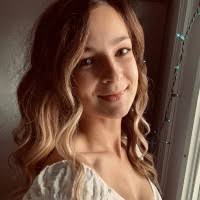 Cora Hardy's Instagram, Twitter & Facebook