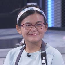 厨艺过人，谢雪琦夺《三把刀4》总冠军！