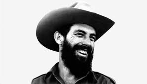 Tributo a Camilo Cienfuegos a 64 años de su desaparición física