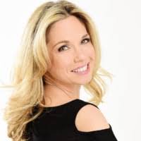 Meredith Vogel's Instagram, Twitter & Facebook