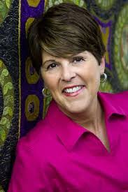 Karen Pinker's Instagram, Twitter & Facebook