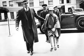 Free shipping on orders over $25 shipped by amazon +4. Gloria Vanderbilt Custody Trial Poor Little Rich Girl Torn Between A Neglectful Mother And Oppressive Aunt The Washington Post