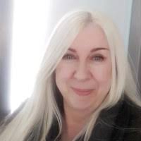 Julia Brant Email & Phone Number