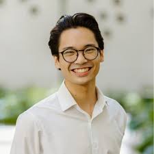 I am grateful to have recieved the 2022 Outstanding Senior in International  Business and the Carson and Iris Varner International Experience Award from  the Illinois State University