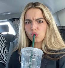 Addison Rae Vs Uwu Streamer