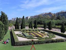 Escudo De Valencia Valencia Jardines Del Turia Www Valenciaflats Com Valencia Jardines