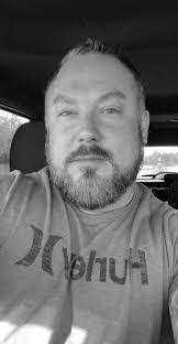 Layton Chapman's Instagram, Twitter & Facebook