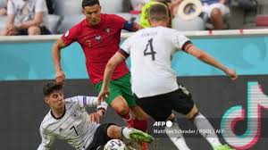 Babak 16 besar menyajikan sejumlah laga bigmatch. Ki3croeh98khlm