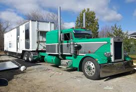 16 greatest truck driver hits full album 1978. Top 30 Trucking Songs Best Tunes For The Open Road