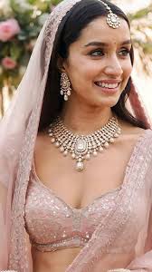 Photo Challenge Post with Attractive Comments