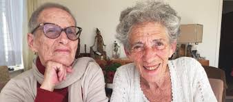 Joodse zusjes in het jappenkamp