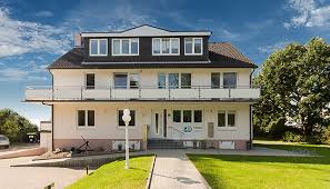 Um zum duhner strand zu kommen, müssen sie nur die promenade und den deich überqueren. Ferienwohnung In Cuxhaven Sahlenburg An Strand