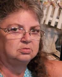 Anne Hart's Instagram, Twitter & Facebook