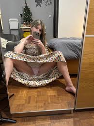 mong seripuuurynn 甜美脸庞火辣身材尽显