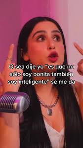 Hola Camarada: Edits y Momentos de Lupita Villalobos