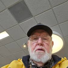 What bars in Geneva used to be popular but no longer exist?