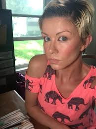 Product and beauty photography tests in the studio