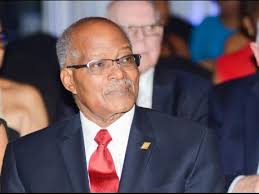 UCC names Sir Kenneth as chancellor, lands accreditation