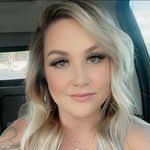 Kayla Chacon's Instagram, Twitter & Facebook