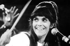 Tormented Facts About Karen Carpenter, The Reluctant Superstar