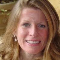 Colleen Hannon's Instagram, Twitter & Facebook