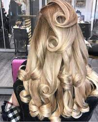 Loose Stunning Curly Hairstyles In 2021 Long Hair Styles Hair Styles Curls For Long Hair