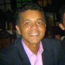 Nelson Cisneros (@nucisneros)