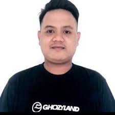 David Bagus Eryanto (@sebutsajahappp_)