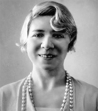 Resultado de imagem para biografías y vidas alfonsina storni"