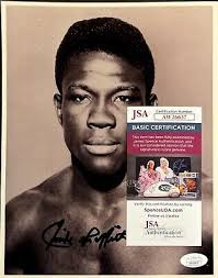 Emile Griffith Signed 8x10 Boxing Photo JSA AW26637