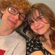 Adjusting bearded dragon enclosure setup for Christmas