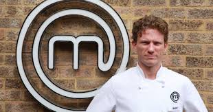 Into the kitchen and under the spotlight. Who Is Masterchef The Professionals 2020 Finalist Bart Van Der Lee