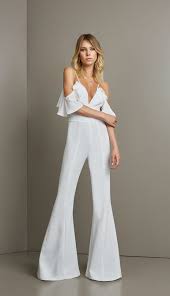 Skazi | loja oficial | compre online. Macacao Crepe Detalhes Babados Mac28223 99 Skazi Moda Feminina Roupa Casual Vestidos Saias Mulher Moderna Outfits Fashion Fall Outfits