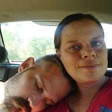 Toni Dick's Instagram, Twitter & Facebook