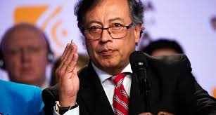 Colombia enfrenta su hora de peligro con Petro